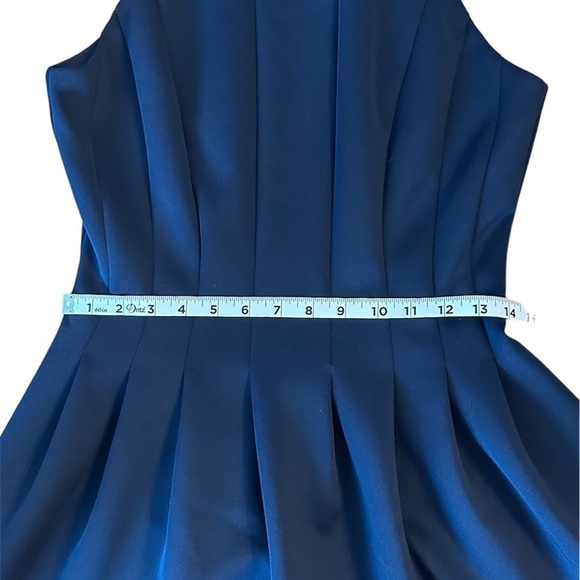 Vince Camuto Navy blue/pink Fit and Flare Navy Scuba dress size 10 - Picture 3 of 11